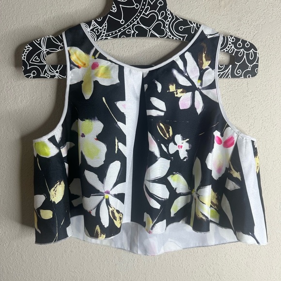 Clover Canyon Women's Garden Plaid Crop Tank size Extra Small - Picture 3 of 5